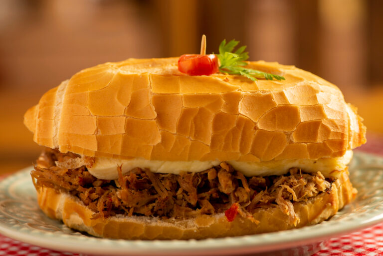 Receita de Buraco Quente com Carne Moída Super Temperada