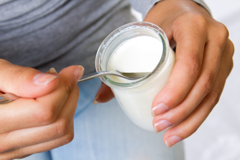 Receita de Iogurte Caseiro Natural e Sem Conservantes